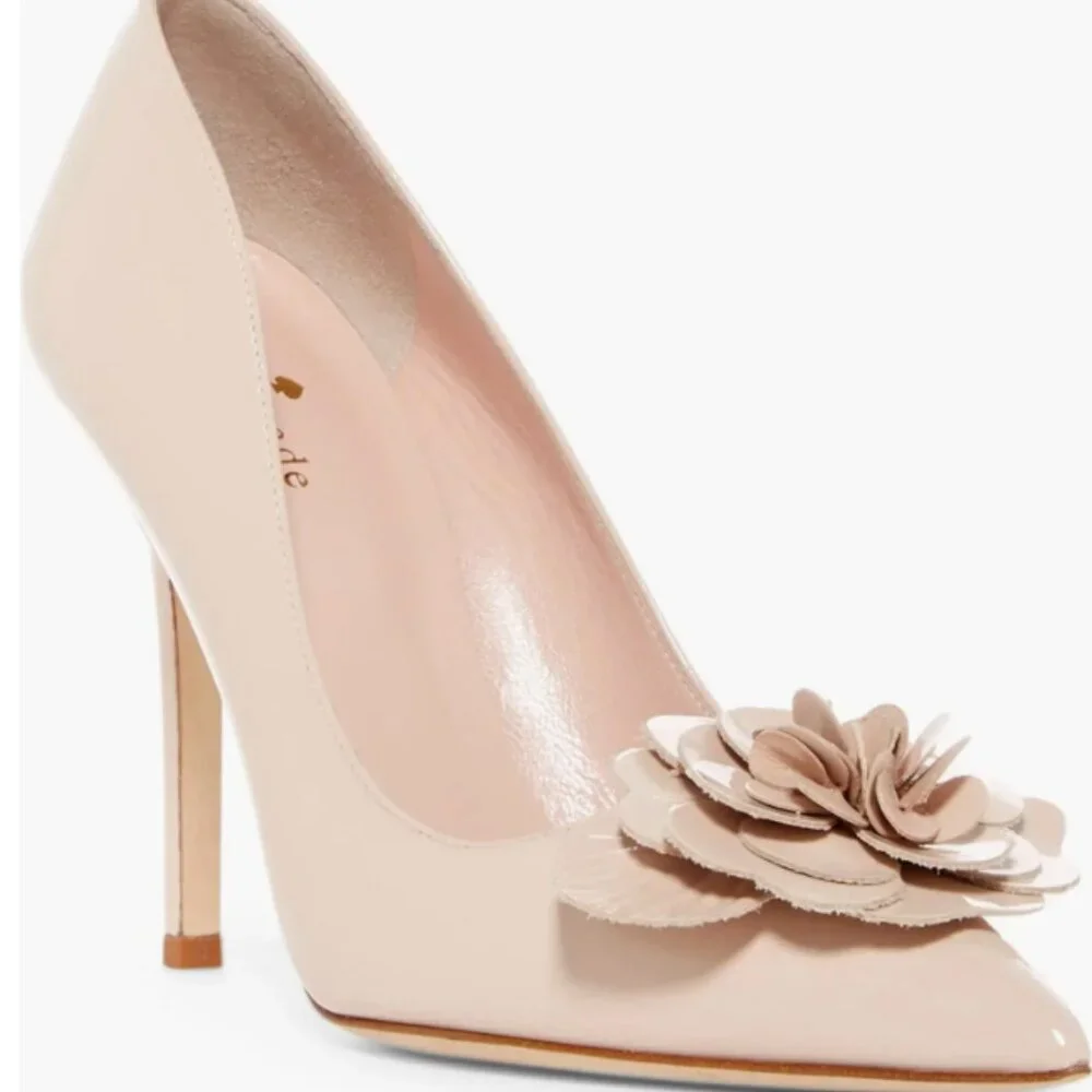 NWT Kate Spade nude patent leather Linden pump Made in Italy